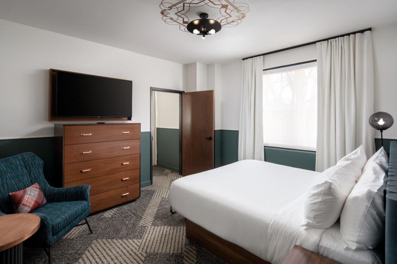 Forty Five, Macon, A Tribute Portfolio Hotel